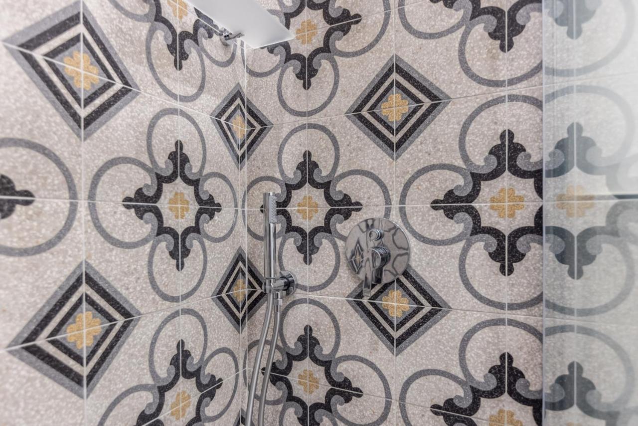סורנטו Maison Marie Deluxe Apartment מראה חיצוני תמונה